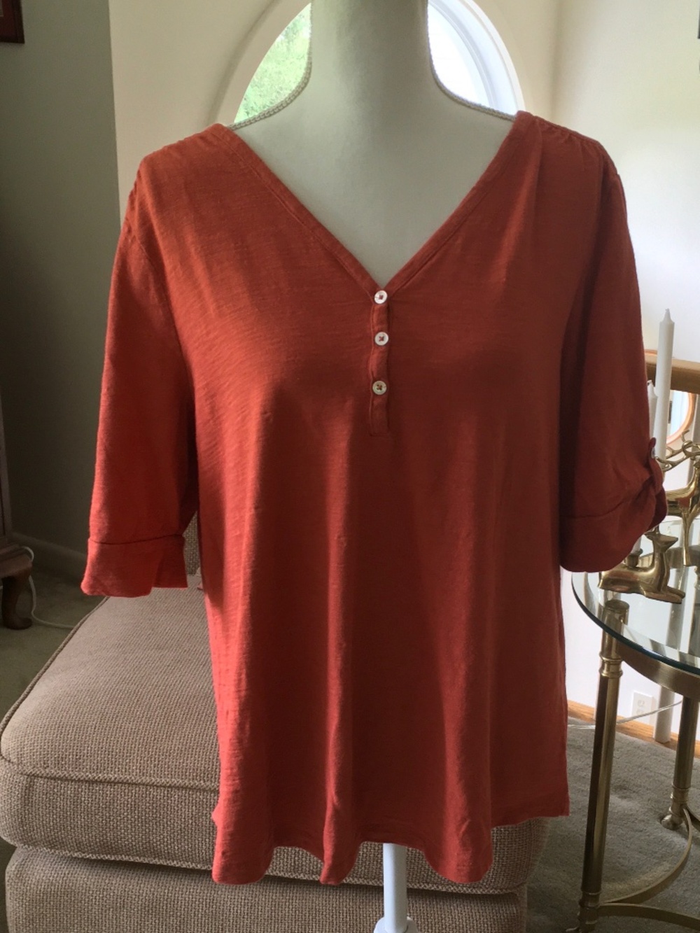 Chico’s size 3 (XL) dark melon-colored knit short sleeve top
